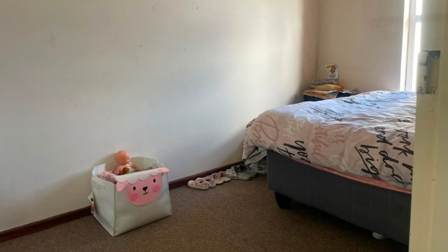 2 Bedroom Property for Sale in Parklands Western Cape